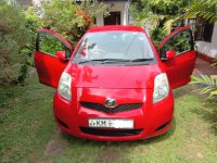 Toyota Vitz 2008 Car For Sale